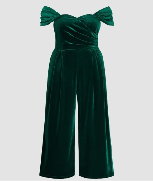 Cider Green Velvet Jumpsuit NWT - Picture 1 of 3
